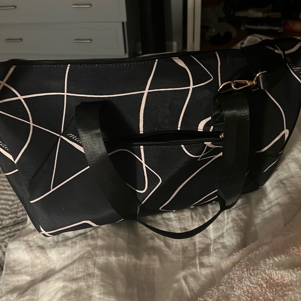 Mail and Lily Weekender Bag